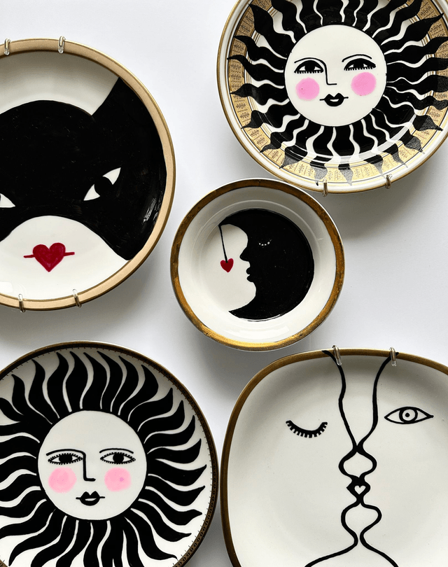 Lovers Kiss-handpainted plate